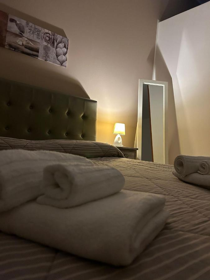 Lucia'S Rooms シラクーサ エクステリア 写真